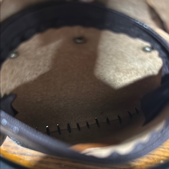 Brown Cat-Shaped Leather Coin Purse - Picture 4 of 6